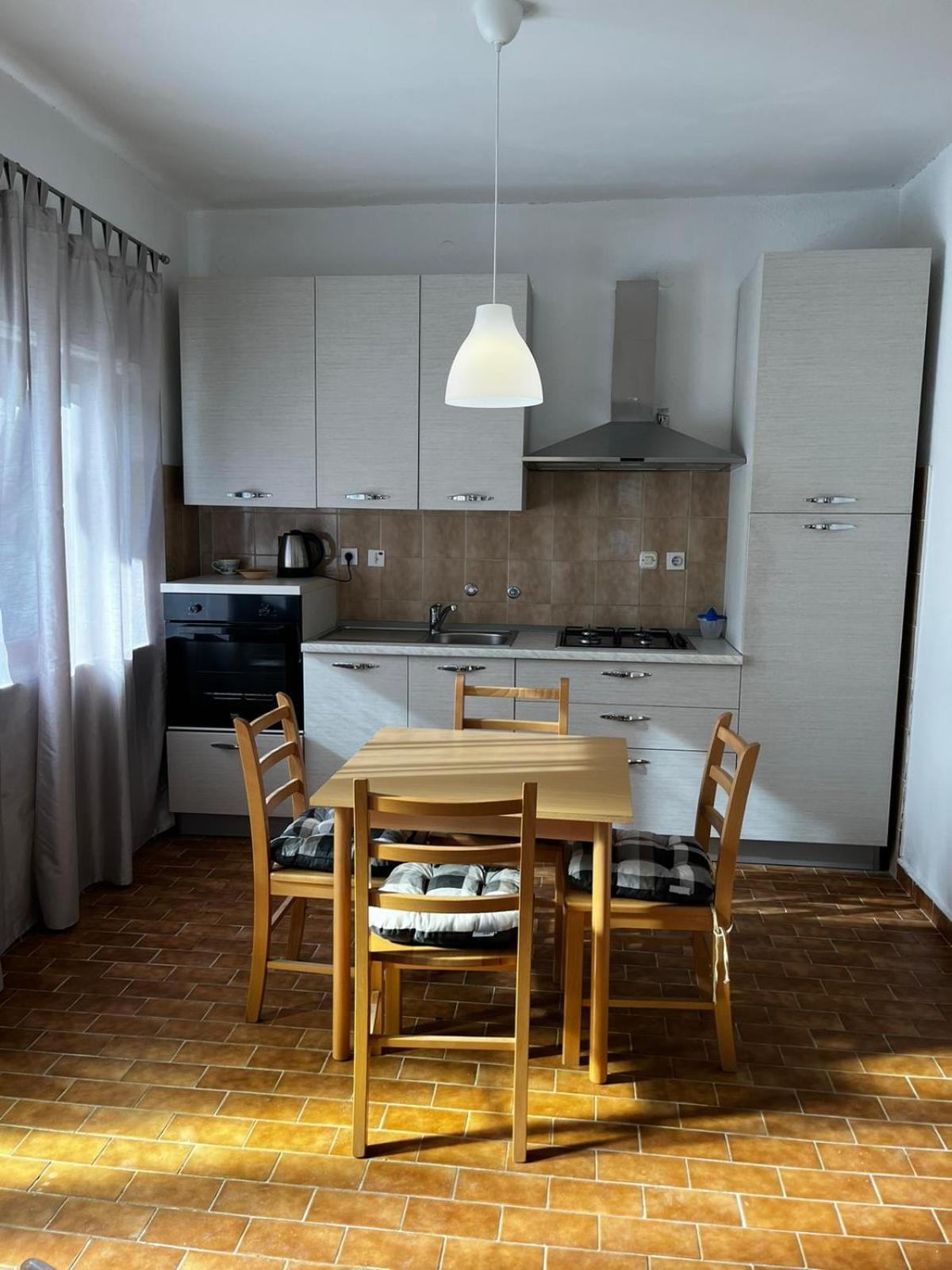 Apartmani Branko Vojnovic Omiš Cameră foto